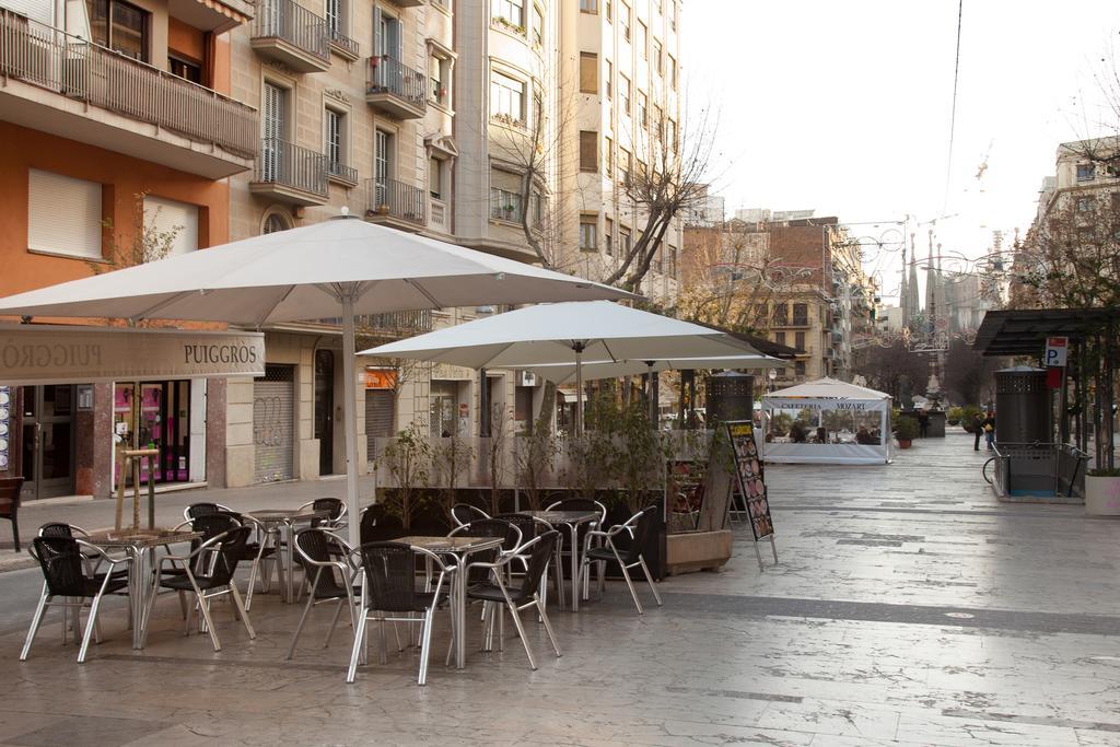 Barcelona Me Enamora Bagian luar foto